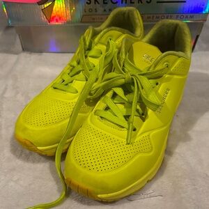 Sketchers neon yellow women’s size 7 “Night Shades”